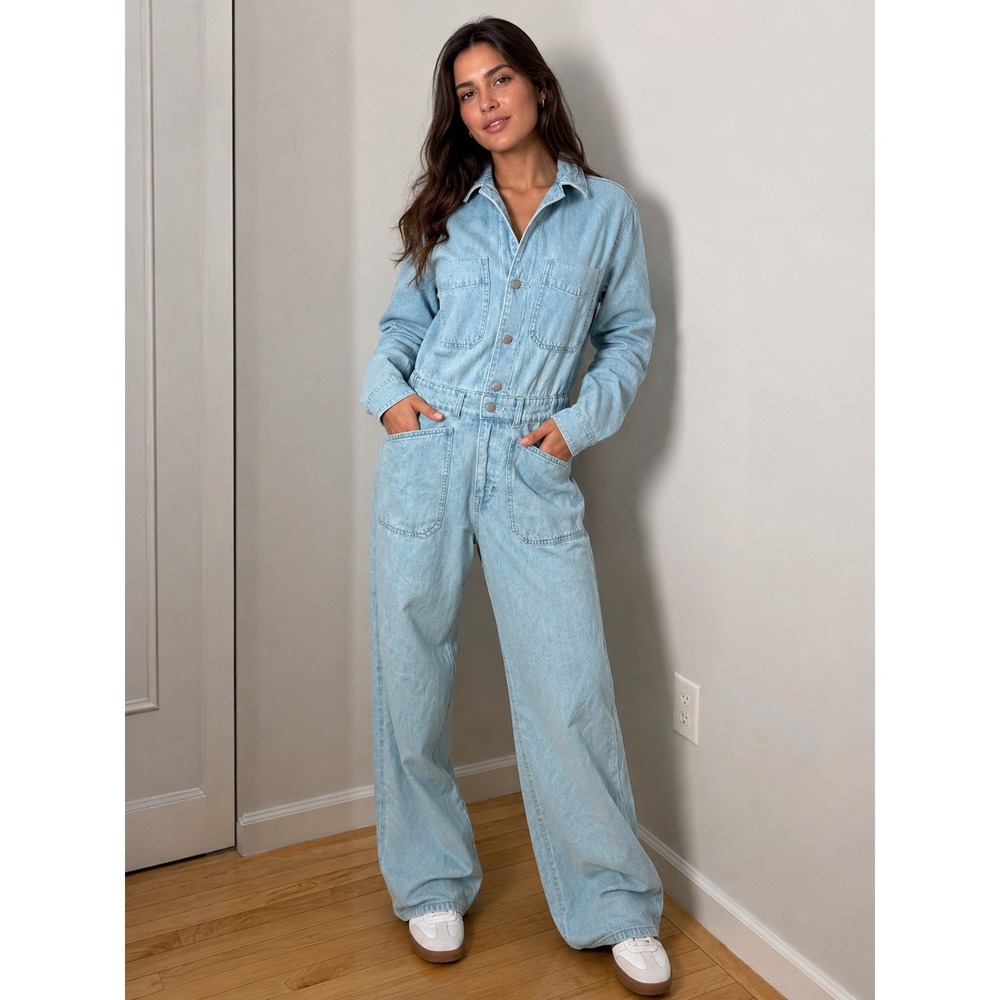 Universal Thread Light Wash Denim Utility Jumpsuit Wide Leg NWT Size 10
